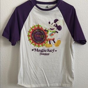 Disneyland Resort DCA Magic Key Food and Wine 2024 Shirt - Purple and White